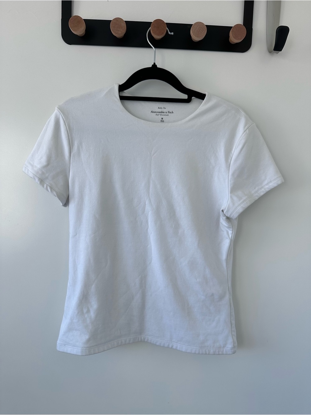 Abercrombie & Fitch White Short Sleeve Crew Tee
